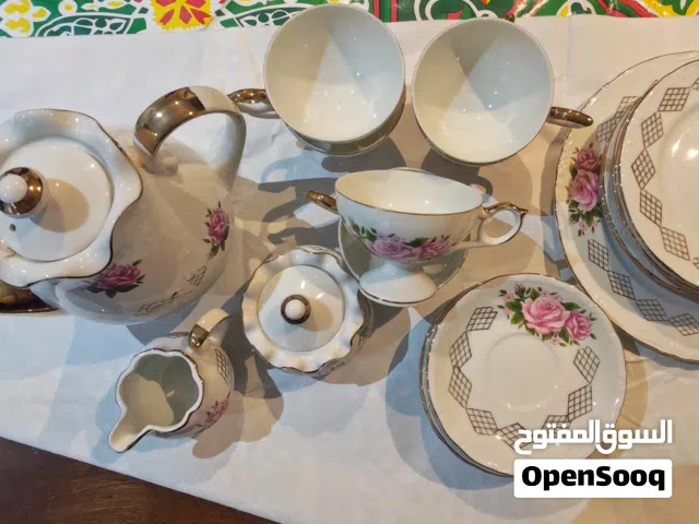 طقم شاي وحلويات