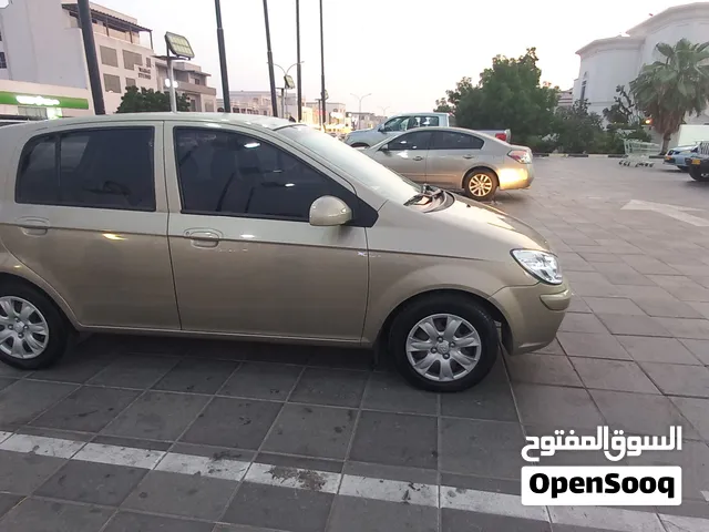 2011 Hyundai Getz Hatchback with GCC Specs, Excellent Condition, Tan Interior