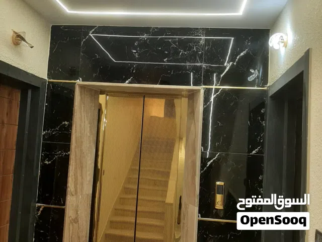 شقق أرضية مميزة للبيع فى اربد الحي الشرقى مساحة 152 متر
