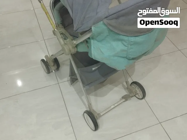 عربة أطفال