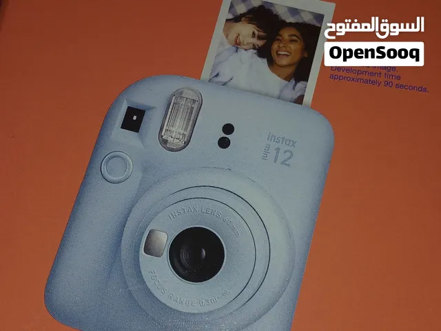 كاميرا Fujifilm Instax Mini 12 – أزرق فاتح – جديدة بالكرتونة