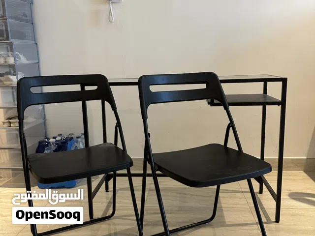 Table and 2 folding chairs set