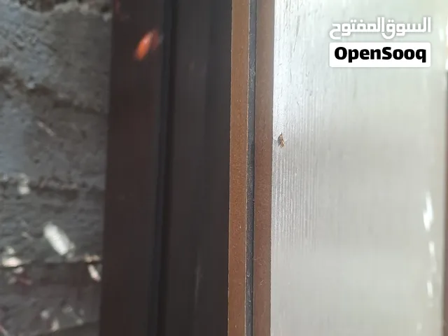 عدت اغراض للبيع