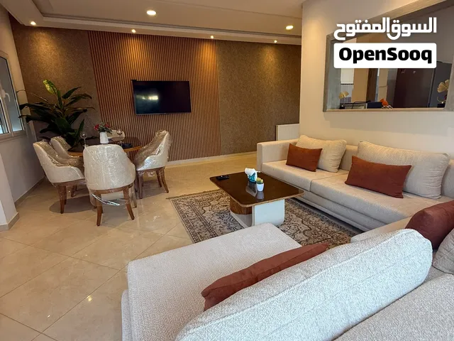 حوش أرضي للإيجار – حي الواحات