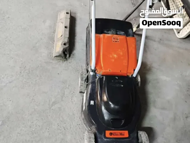 Lawnmower Oleo Mac brand