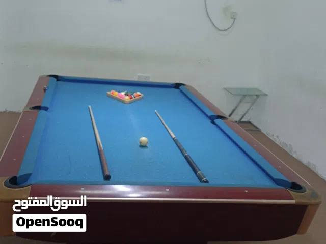 طاولة بليارد رخامية 9 أقدام نوعية أصلية 100٪ مع جميع ملحقاتها