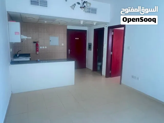 غرفة وصالة للإيجار السنوي