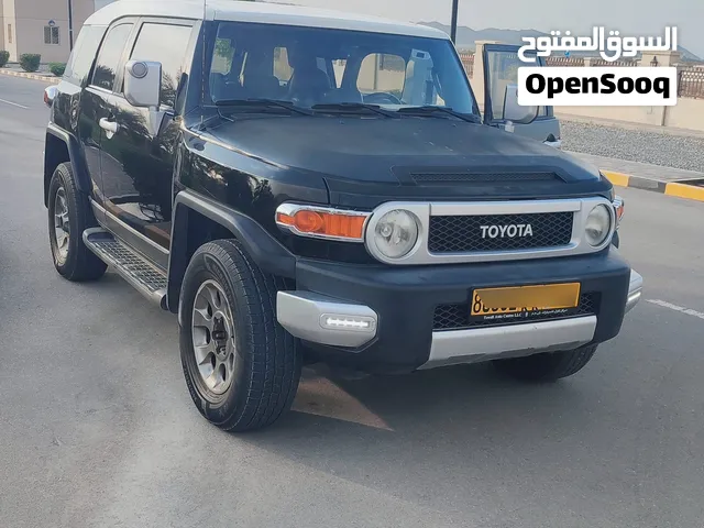FJ CRUISER EXTREMEخليجي بدون حوادث موديل 2013 وكالة سعود بهوان
