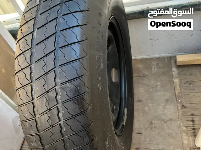 تاير زيرو مع الجانط وبحالة الوكالة لم يستخدم مع الجانط يوجد بة جانط داخلي زيرو للبيع لاصحاب الزوق
