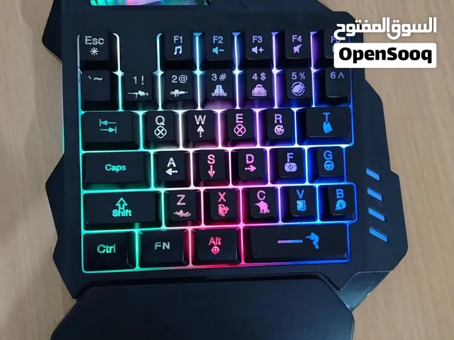 ملحقات كمبيوتر للبيع