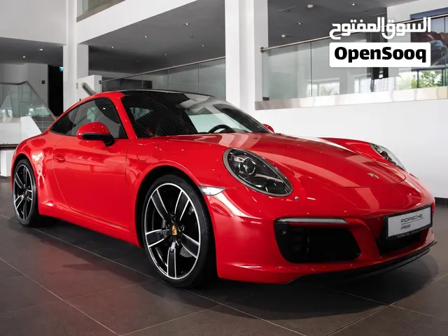 2018 Porsche 911 Carrera Coupe GCC Specs - Excellent Condition with Modern Features