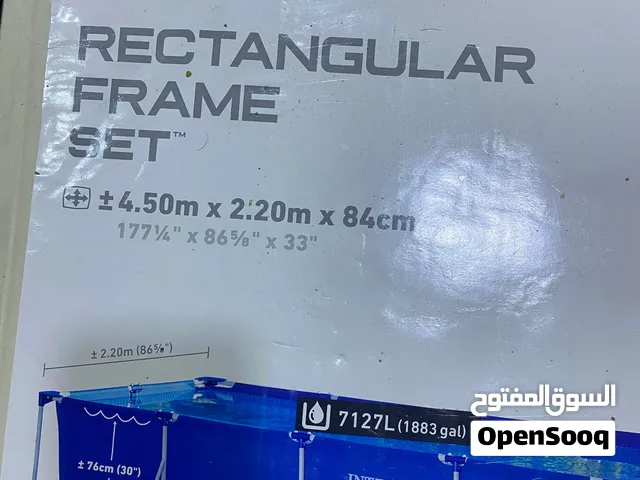 مسبح INTEX عائلي عملاق للبيع  اقرأ المزيد في الوصف