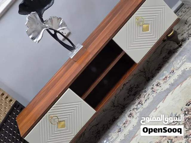 ميز مودرن شاشة