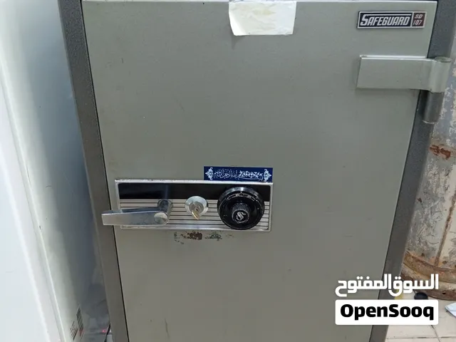 خزانة تجوري بحاله ممتازه