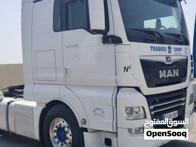 شاحنات مستعملة للبيع وراد أوربي غربي السيارات بحالة ممتازة جدآ داخلين السلطنة قبل يومين