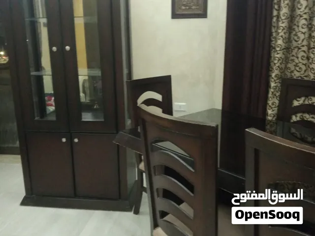 غرفة سفرة .