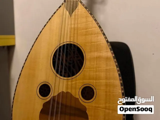 عود زرياب شامي مقفل مع كامل الملاحقات جنطه و اثنان ريشه  السعر 150مع التوصيل جميع المحافضات
