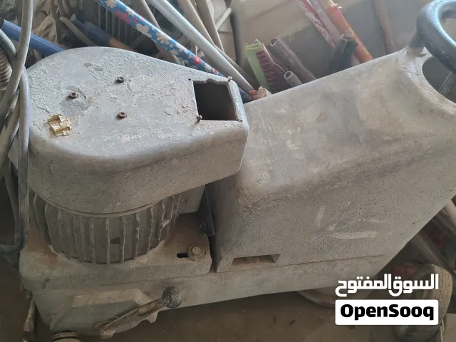 جلاية بلاط ورخام (حجر) 3 فاز شغال وبحالة ممتازة للبيع