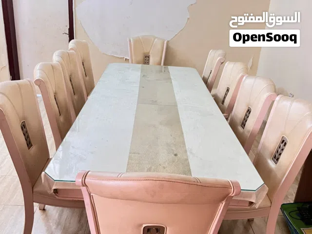 طاوله طعام 10 اشخاص
