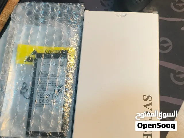 Samsung Galaxy J7 Pro Other in Northern Governorate