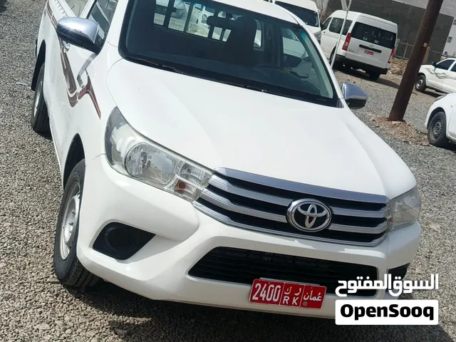 Toyota Hilux Gcc 2016