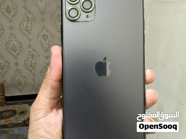 ( مكلف بالنشر ) ايفون 11 برو ماكس نظيف مكفول كفالة عامة