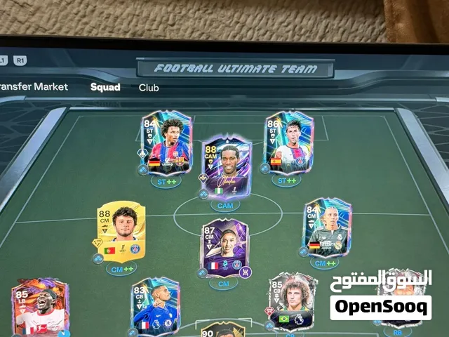 حساب بلايستيشن علي fc27 نسخة الاتميت مع تشكيلة بسعر مليون كوين وسيسون باس + 2000 fcكوين