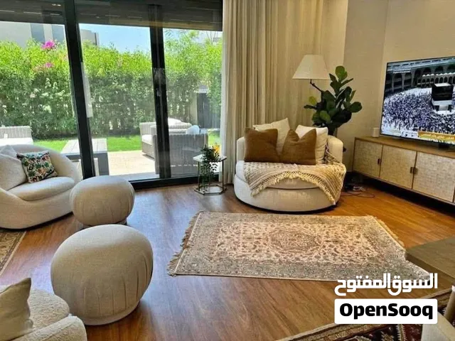 فيلا للبيع متشطبة بالكامل مطلوب فيها 4مليون كاش