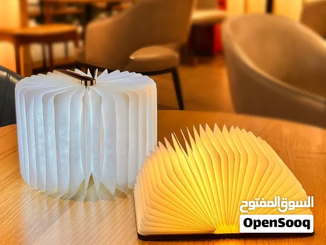 وصل حديثًا  مصباح الكتاب الخشبي LED