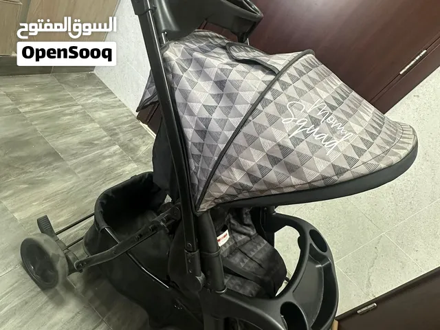 Momsquad baby stroller with beautiful color