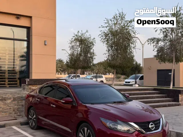 نيسان التيما SL وارد امريكي فئة اولى كاملة مواصفات