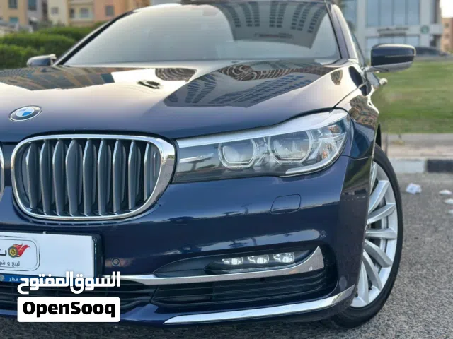 Bmw 730 - 2019 فل كامل المواصفات