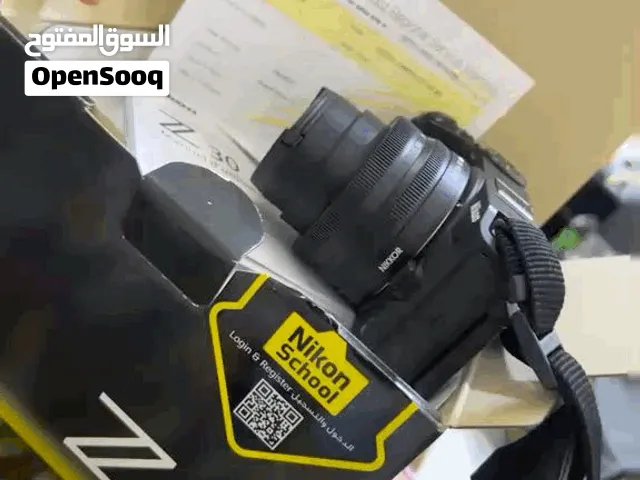 كاميرا نيكون Z30 عليها ضمان ضد الكسر مدة سنة مع محتوياتها