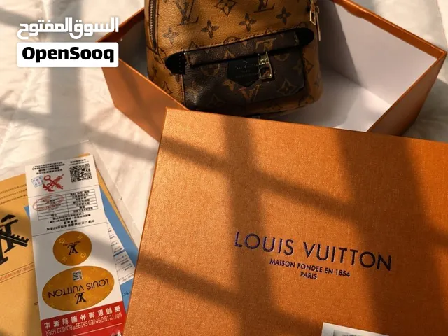 حقيبة الظهر لويس فيتون (LV Palm Springs Mini) ماستر كوالتي, بحجم  (الطول 22 سم × العرض 19 سم)