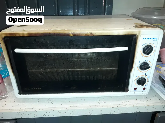 اوفن شغال من الاعلى والاسفل بس بي مكان مأ يشتغل بوري والغسالة بس المنشف يشتغل والغسل بطي كلش