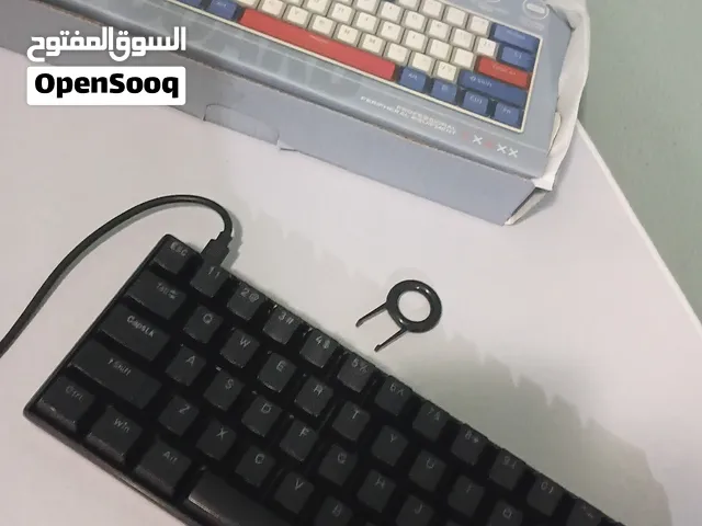 كيبورد جديد مع جميع ملحقاته  التواصل واتساب الرقم تحت