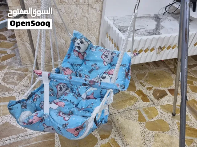 مرجوحه اطفال مع مقعد للاطفال