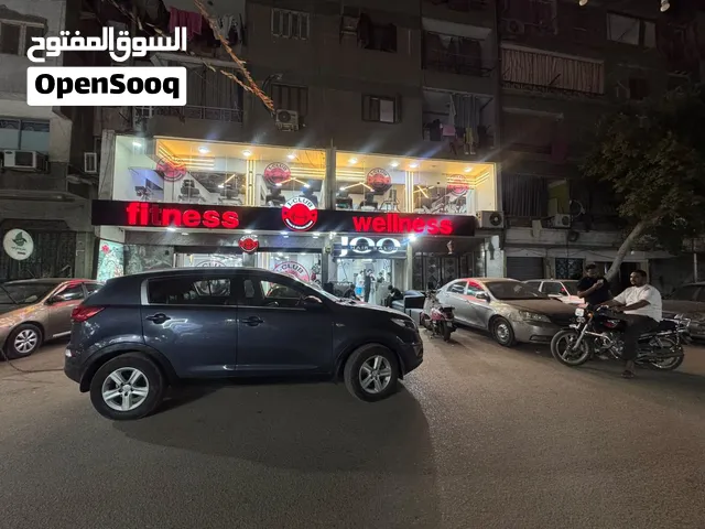 شقة للبيع طوب احمر 50 متر من جسر السويس ومحطة المترو عمارة مميزة ومرخصة