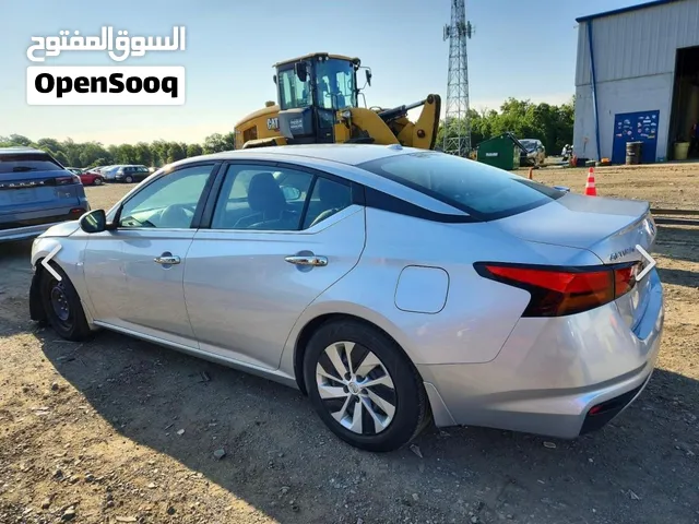 التيما 2019 بدون خروج ايرباجات بممشى بسيط 52 الف