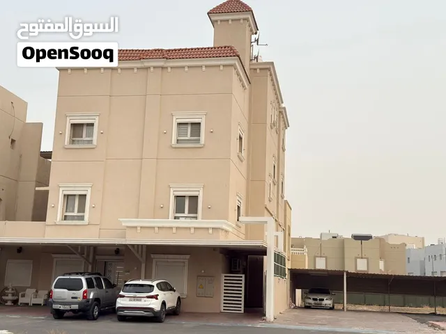 للبيع فيلا في الزهراء