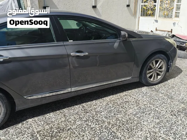 Used Hyundai Sonata in Basra