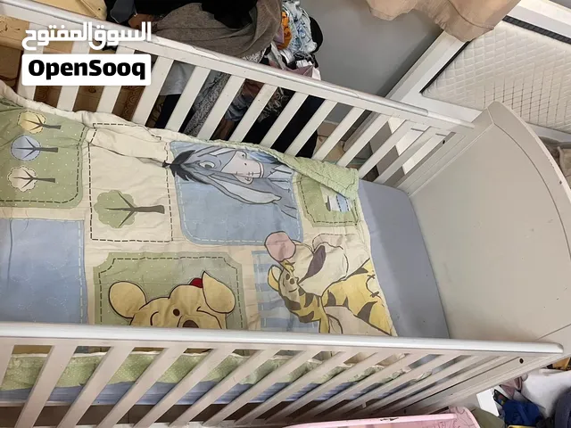 ثلاث أسرة للأطفال بسعر مناسب جدآ