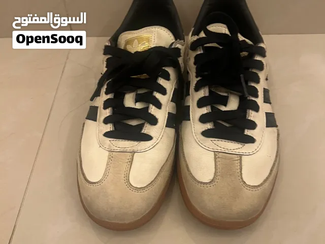 حذاء اديداس سامبا اصلي مستعمل
