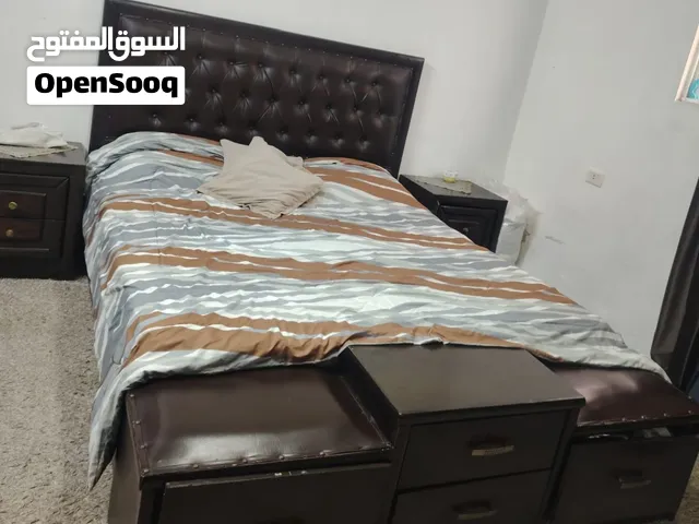غرفة نوم مستعملة