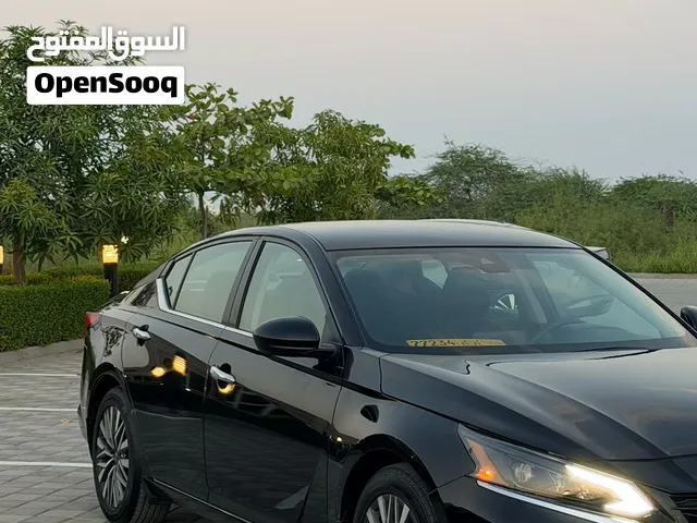 Used Nissan Altima in Al Batinah
