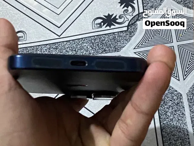 ايفون 15برو ماكس كلش نضيف شرق مابي خدش بطاريته 84فقط جهاز وتر ما مفتوح