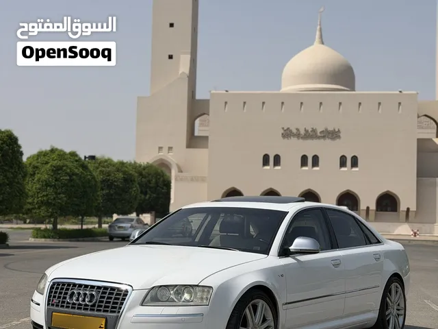 اودي S8 خليجي وكالة عمان بحالة الوكالة موديل2009
