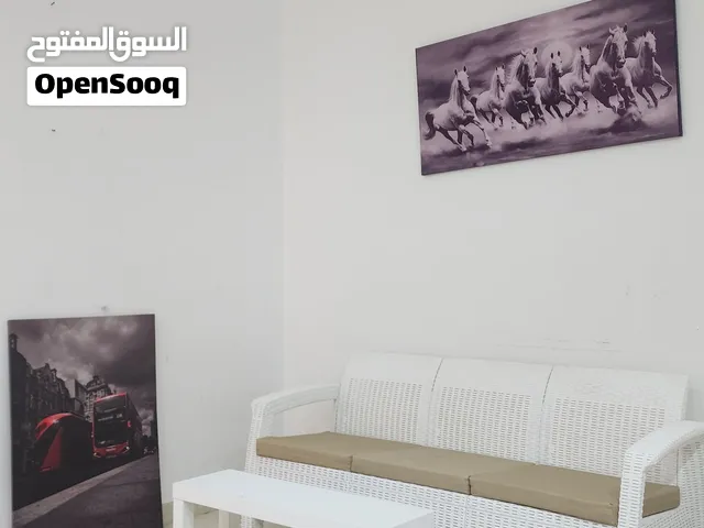 أثاث مستعمل