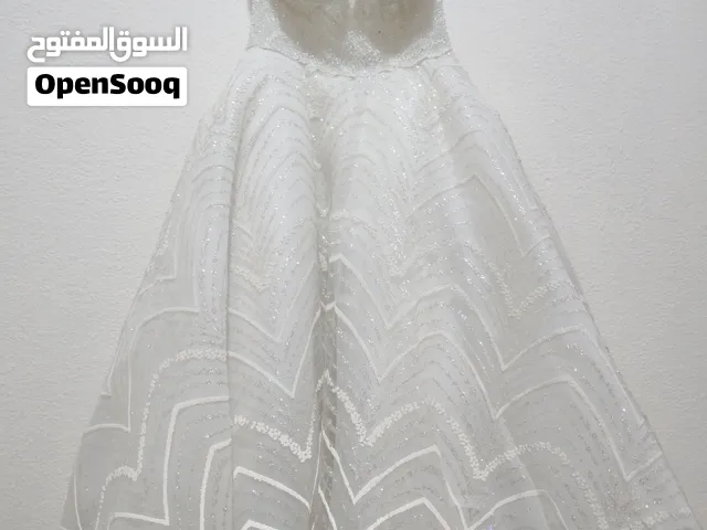 فستان زفاف
