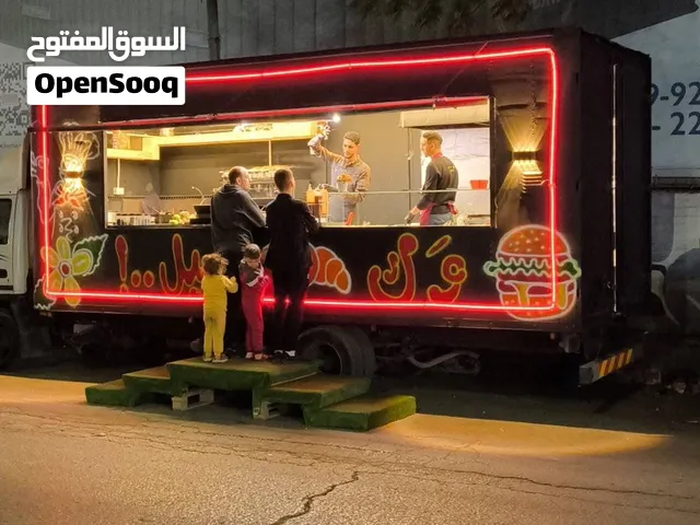 مطعم متنقل / فود ترك مجهز بالكامل للبيع – مشروع جاهز للتشغيل